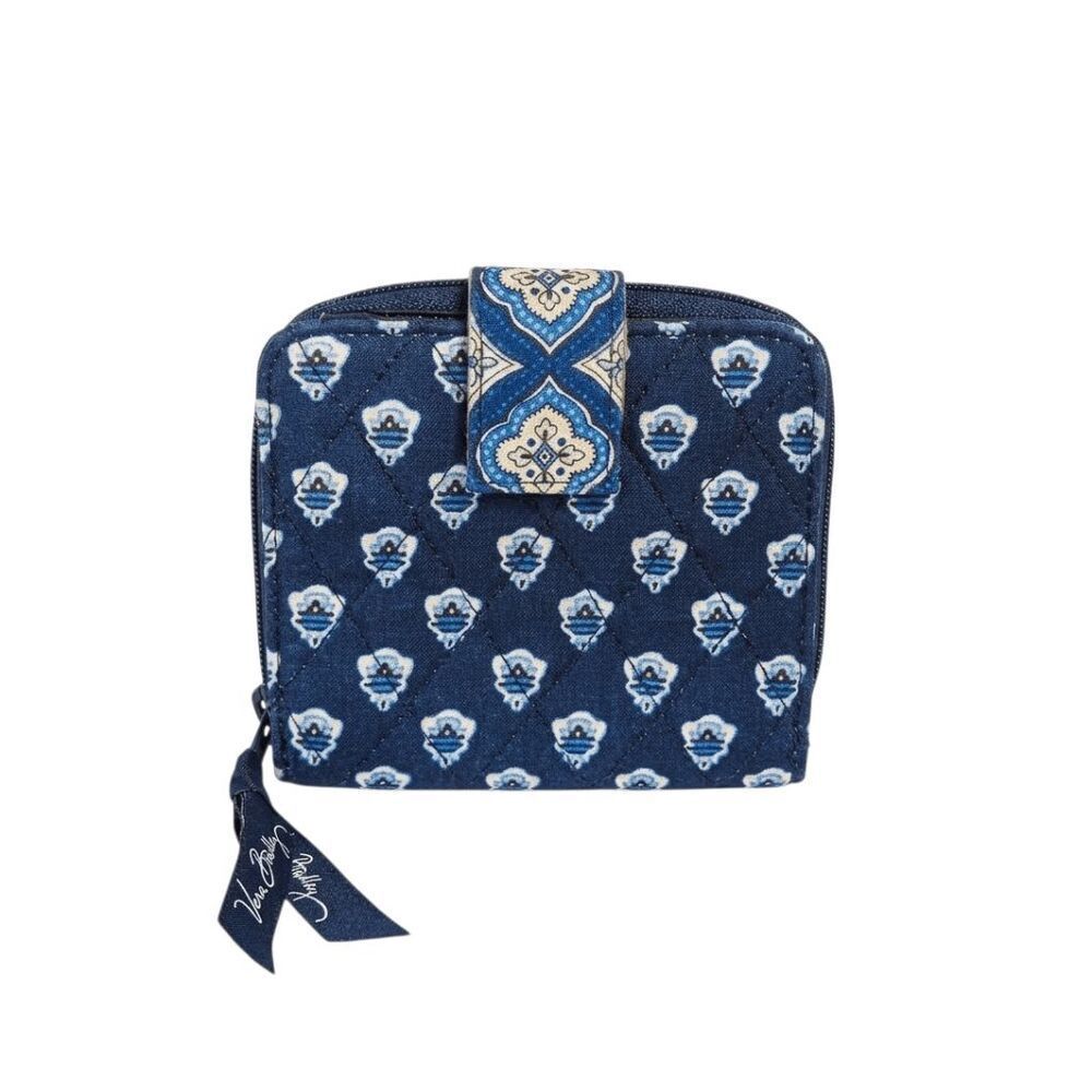 VERA BRADLEY Mini Bifold Zip/Snap Wallet In Nantucket Navy Blue Medallion